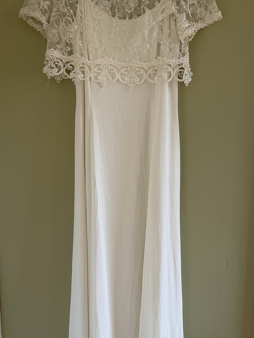 Scott McClintock Vintage Ivory Lace Cap-Sleeve Maxi Dress
